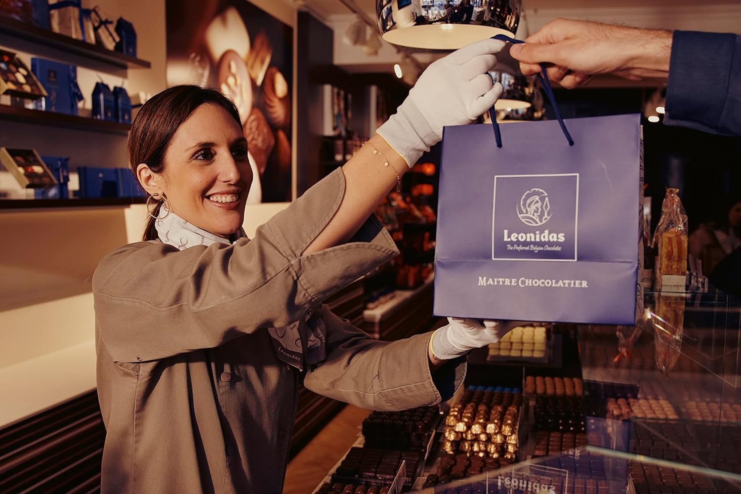 Leonidas Mix Belgian Chocolate Praline 1kg | Premium Belgian Chocolates Gift (1 Kg, Mix) – collection_name – Luxury