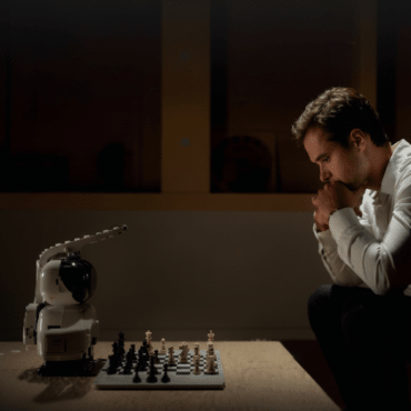 The Autonomous Grandmaster: AI-Powered Robotic Chess System - Arythmos Ena